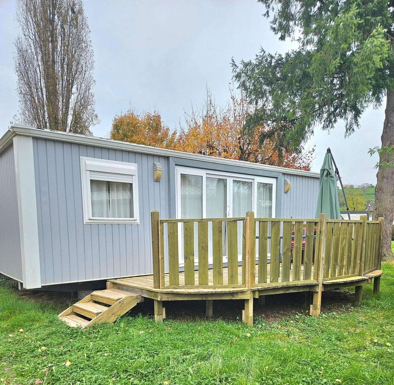 Camping De Charlieu - Mobile Home Ngoại thất bức ảnh